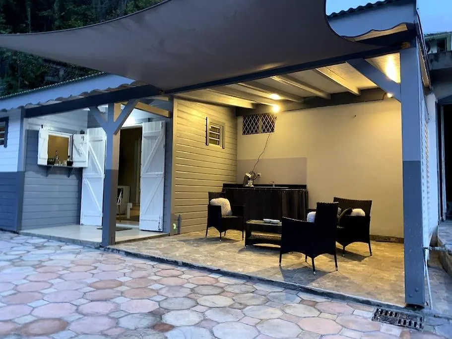 On Ti Kanpo Apartment Bosredon